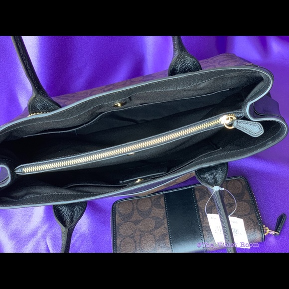 ▪️COACH▪️Signature Casey Tote & Zip Around Wallet - Picture 4 of 7